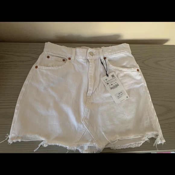 Zara mini skirt - Picture 5 of 9